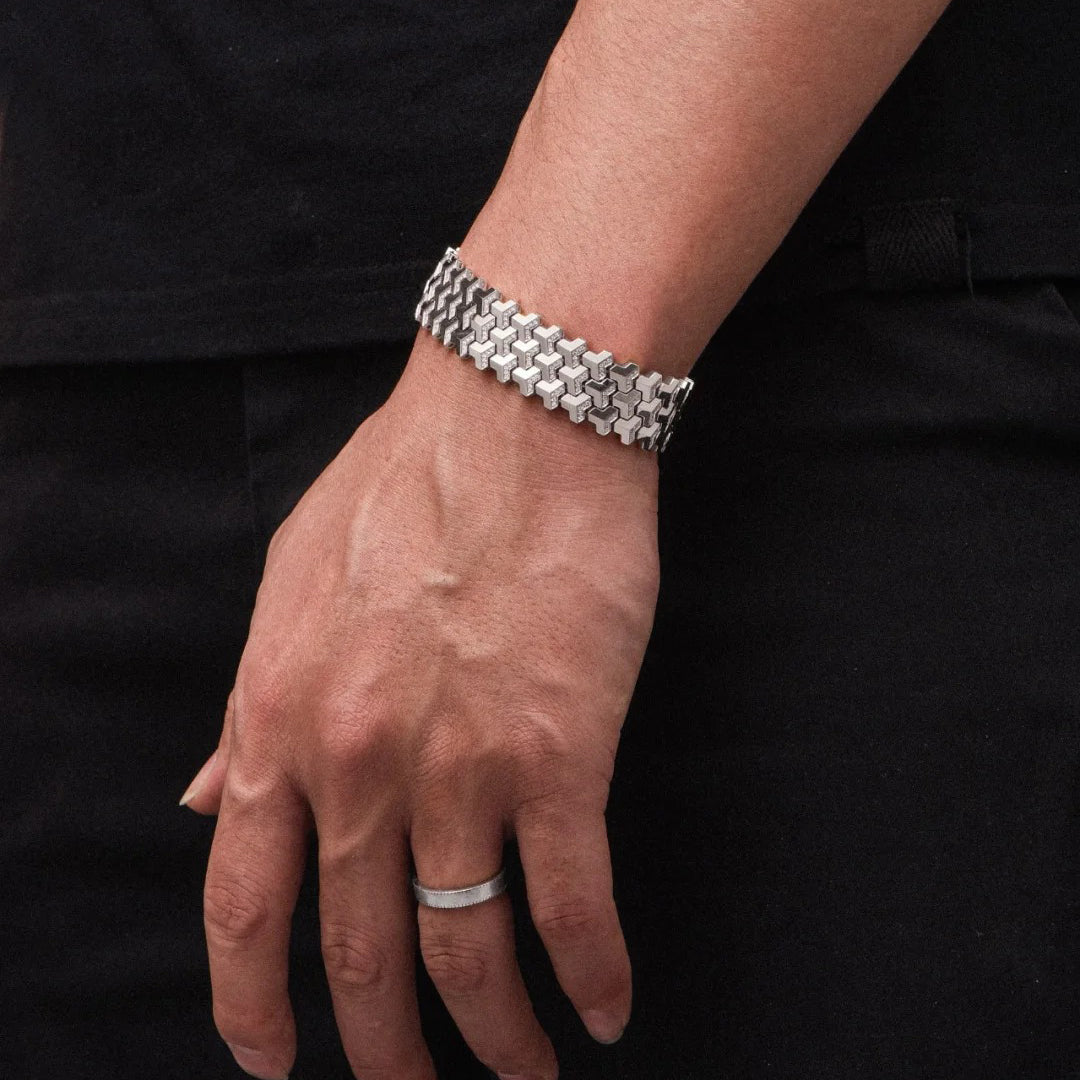 สร้อยข้อมือเกราะ CZ