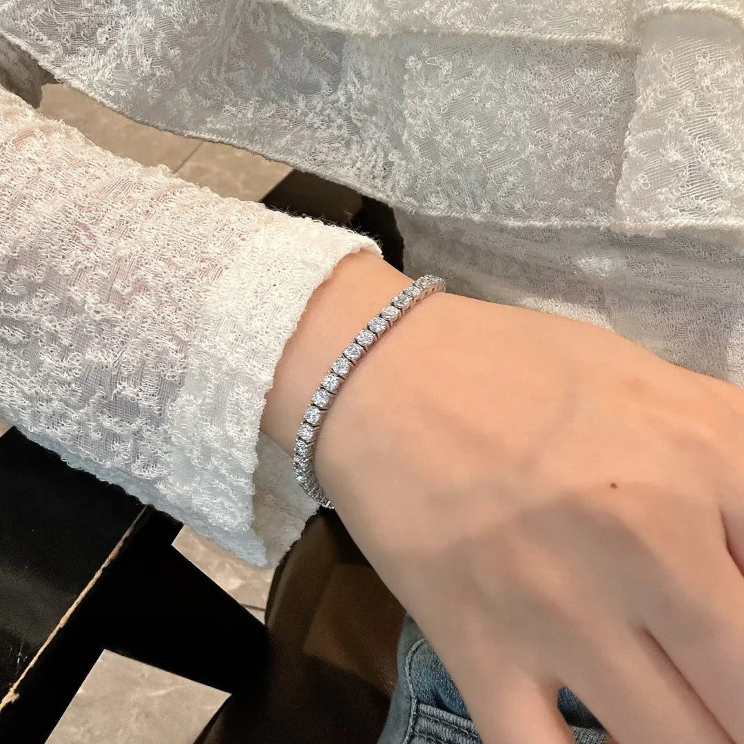 สร้อยข้อมือเทนนิสโมซาไนต์